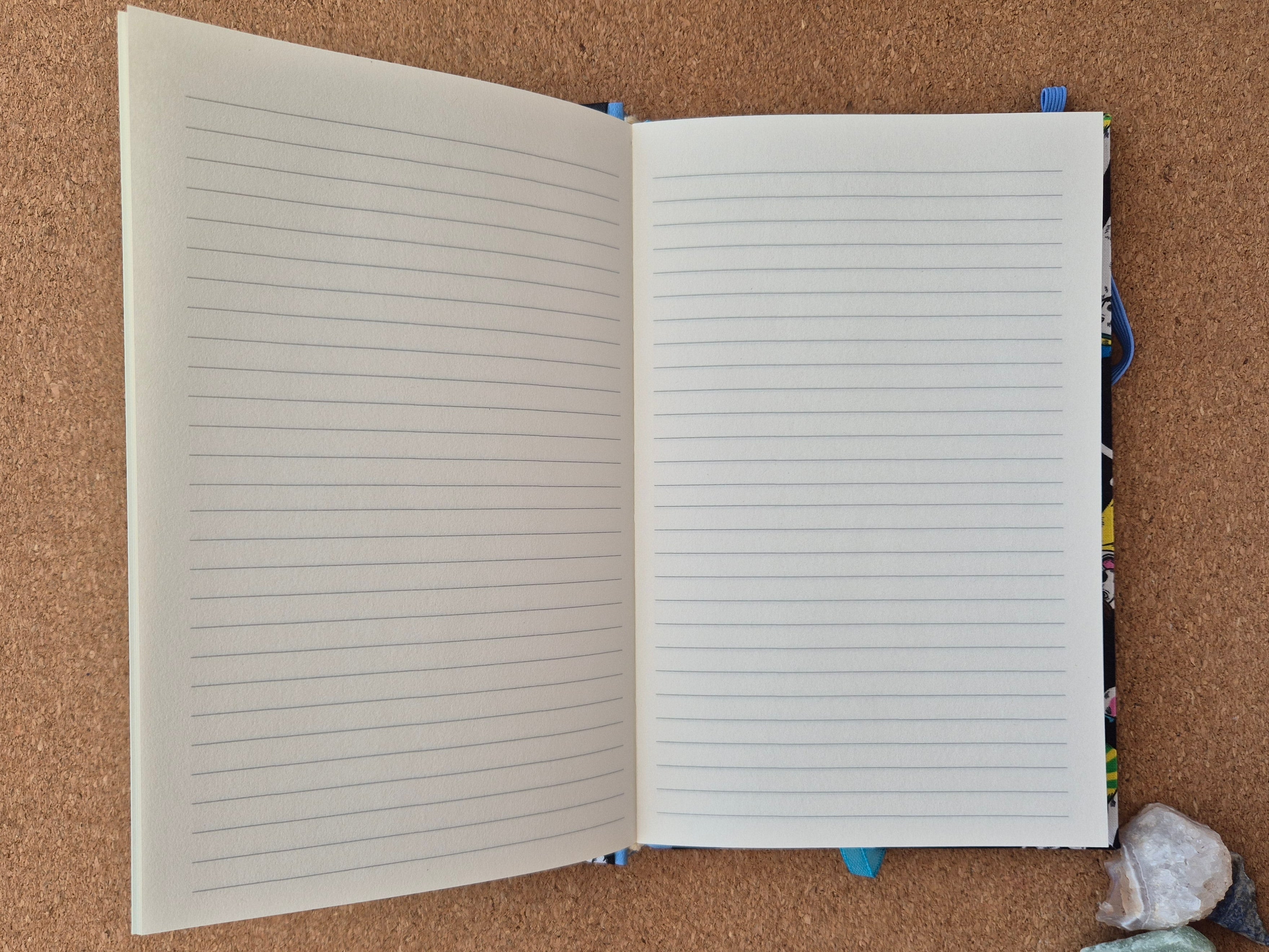 Libreta clásica Mediana / Perritos y colores