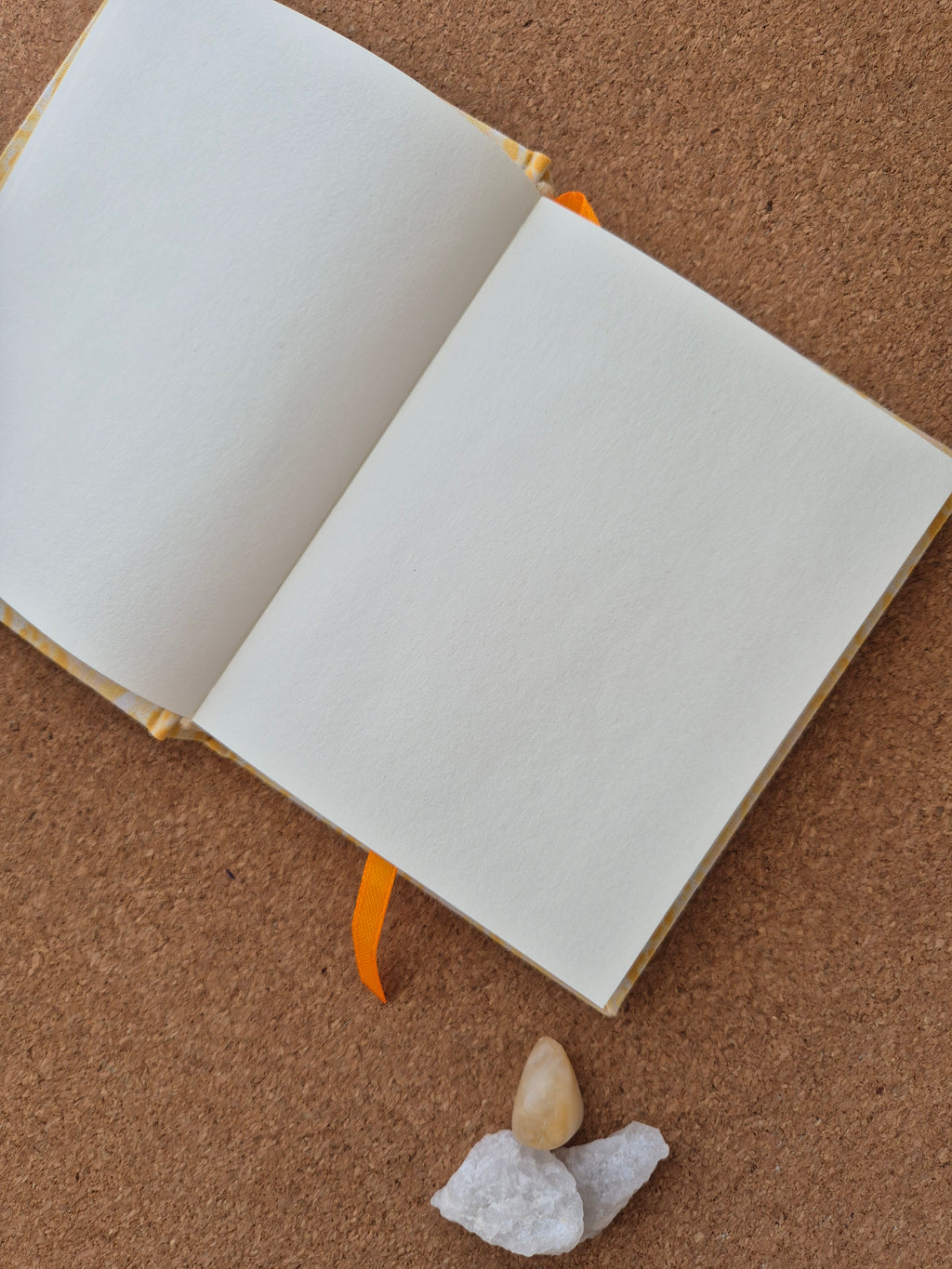Libreta clásica pequeña / Amarillo print