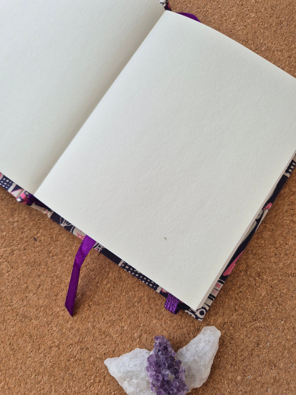 Libreta clásica pequeña / Rock Girl