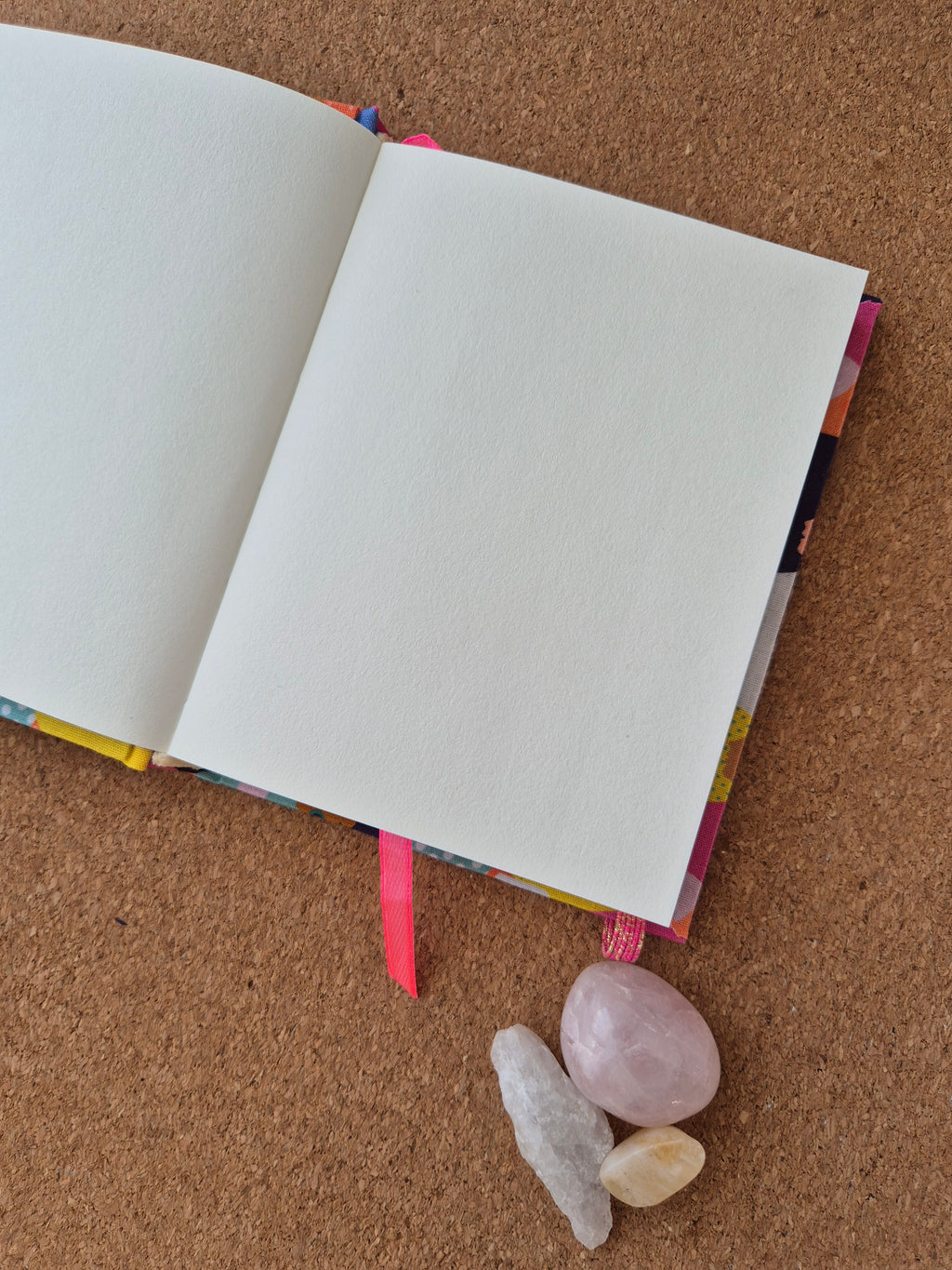 Libreta clásica pequeña / Mujeres (elástico rosado)