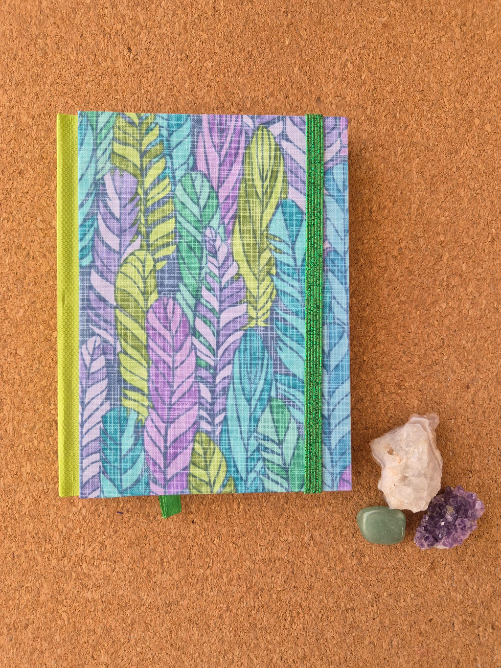 Libreta clásica pequeña / Plumas