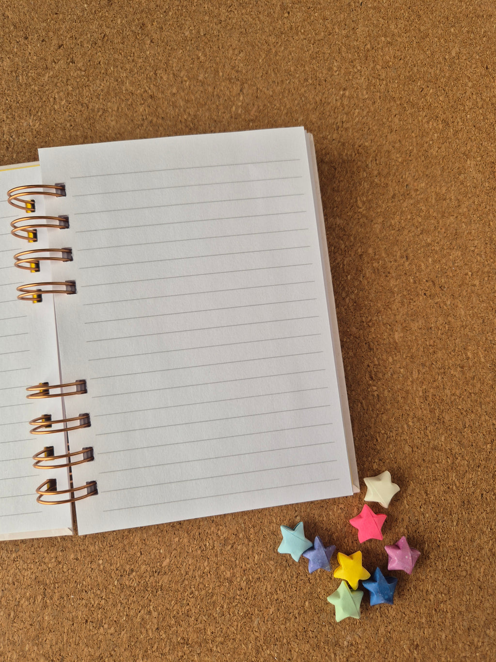 Cuaderno anillado A6
