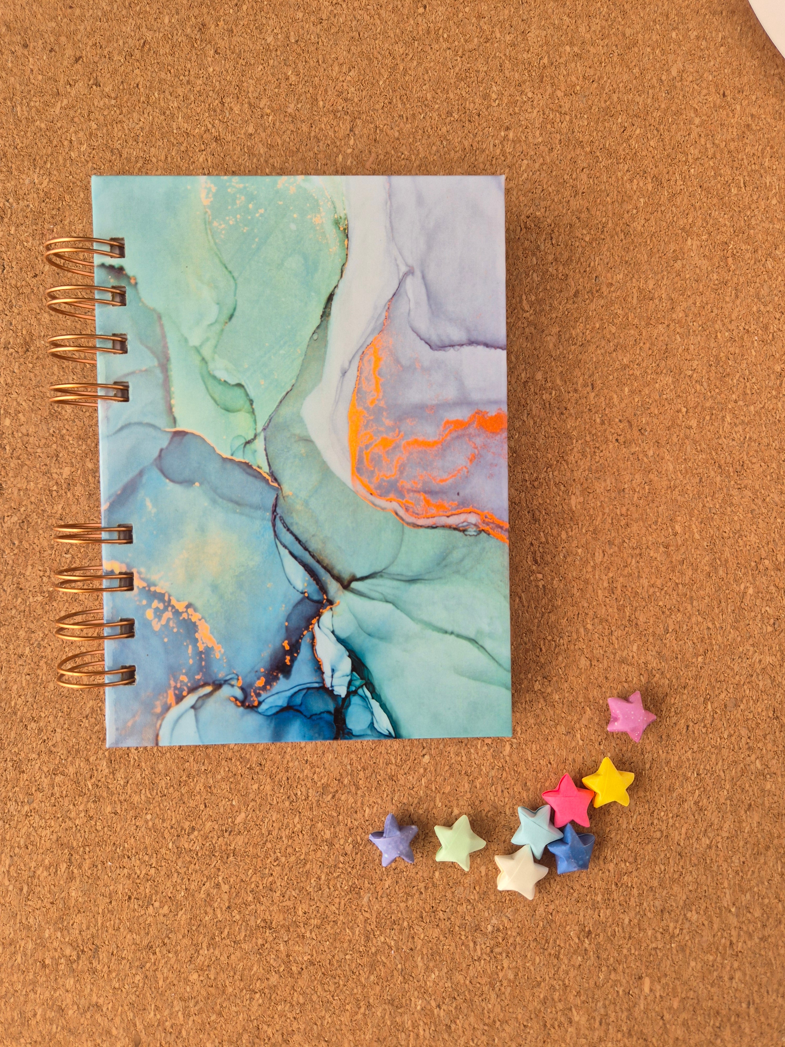 Cuaderno anillado A6